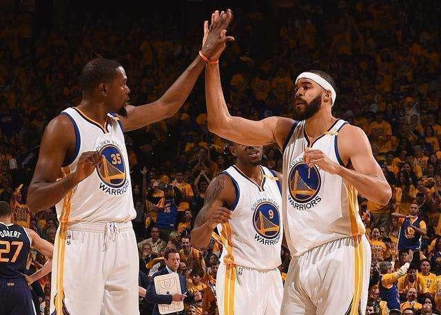 孙兴慜加盟洛杉矶FC首赛季数据：13场比赛12球3助攻（加盟洛杉矶FC首季，孙兴慜13战12球3助攻）