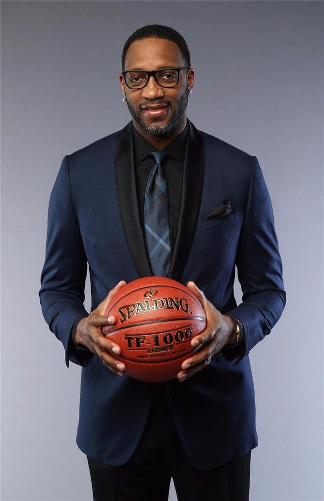 沪媒谈海港亚冠失利：能上的都上了，用尽全力仍是一声叹息（沪媒评海港亚冠失利：能上皆上，拼尽全力终留一声叹息）