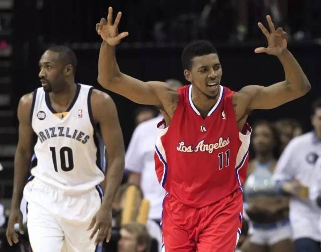 遗憾空砍！布里奇斯三分12中8贡献35分，下半场31分（仍难救主！布里奇斯三分12投8中轰35分，下半场独取31分）