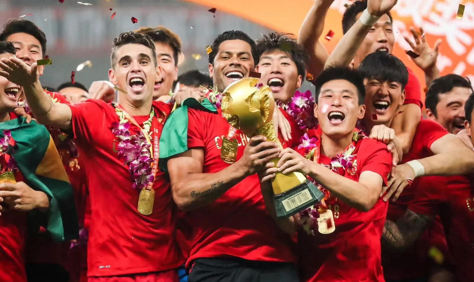 TA：热刺在欧冠中展现出了自信，他们在英超中也应做到这点（TA：热刺欧冠信心十足，英超也该延续这份底气）