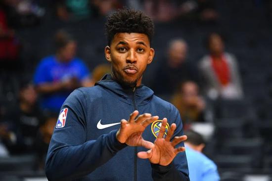 媒体人：国安足协杯冠军奖金八位数起步，是董事长找来的钱（媒体人透露：国安足协杯夺冠奖金至少八位数，资金由董事长筹措）