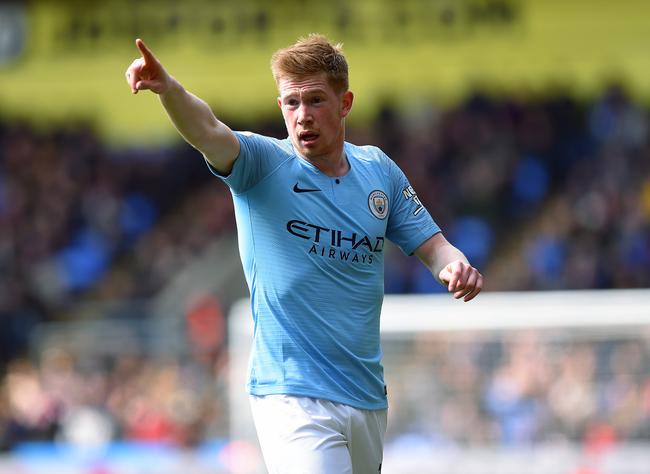 英超：曼城主场3-1击败布莱顿（英超：曼城主场3比1力克布莱顿）